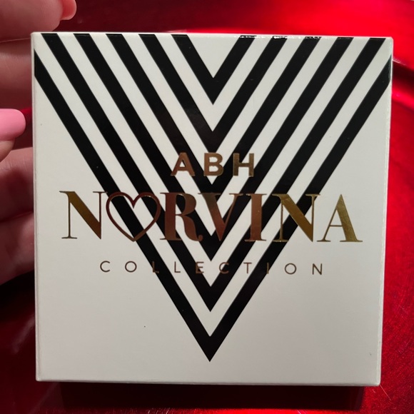 Anastasia Beverly Hills Other - Anastasia Beverly Hills Norvina